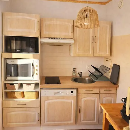 Le Petit Eden Piscine, Tennis, Ping Pong Antibes