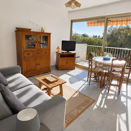 Le Petit Eden Piscine, Tennis, Ping Pong Appartement *