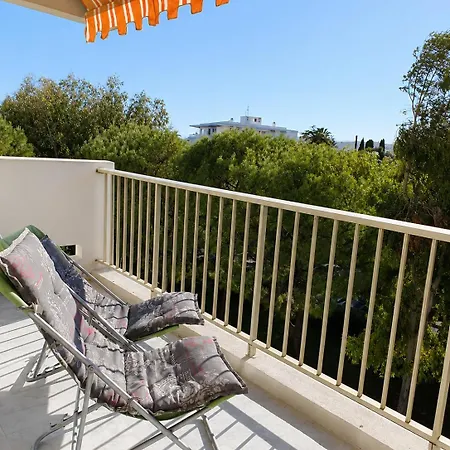 Le Petit Eden Piscine, Tennis, Ping Pong Appartement