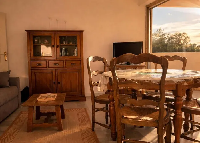 Le Petit Eden Piscine, Tennis, Ping Pong * Antibes